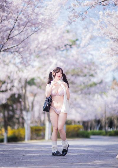 水蜜桃成熟时