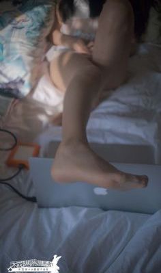 艳姆在线观看