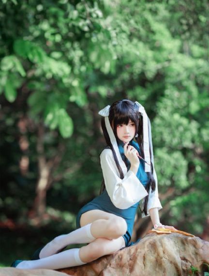 学生面前的女教师电影