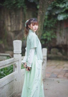 羞辱2候诊室动漫