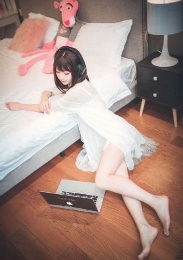 乌克兰女兵伦理