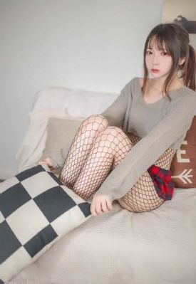 错把岳从后面进去了在线观看