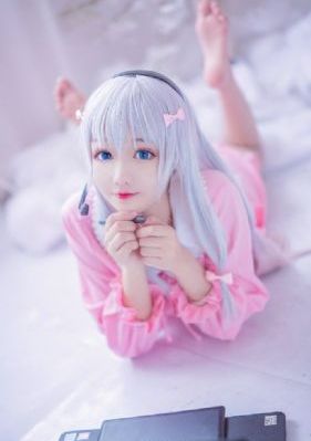 成人婴儿的进攻