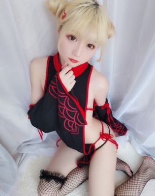 不纽扣的女孩